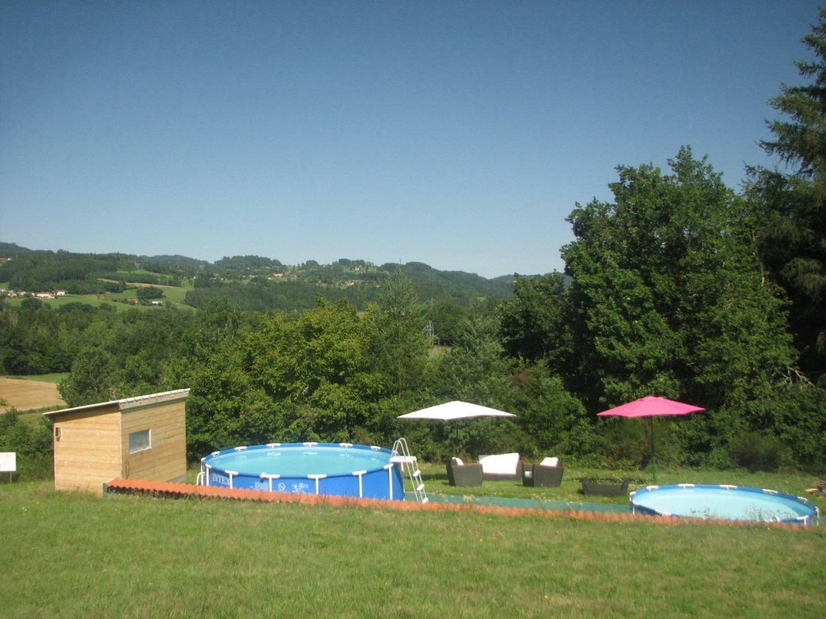 Camping La Vallée Verte Ambert Exterior foto